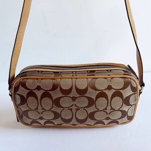 Y2K Coach Hampton Mini Signature Khaki Jes Camera Crossbody Bag (Rare)